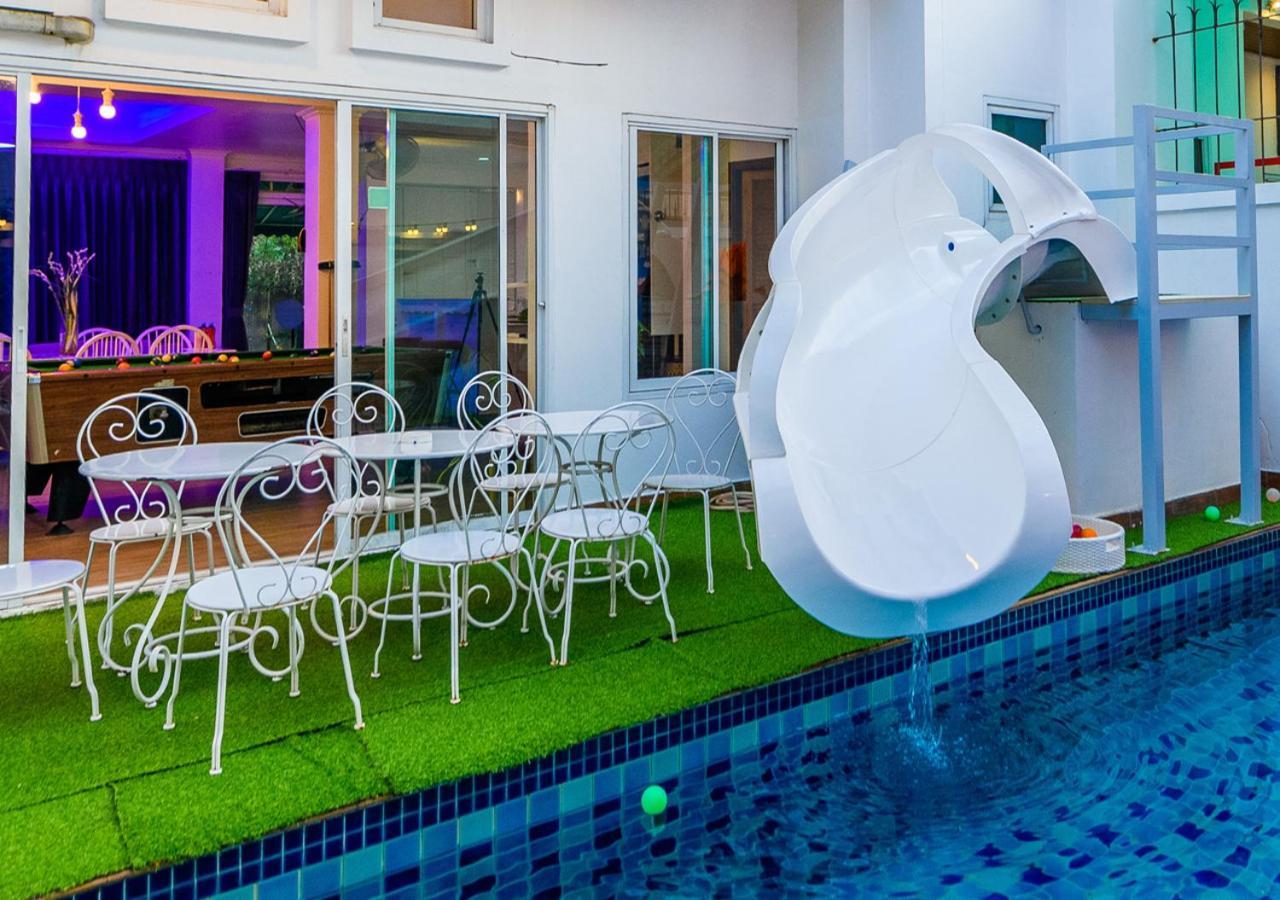 Room@Gallery Pool Villa Pattaya Exterior foto