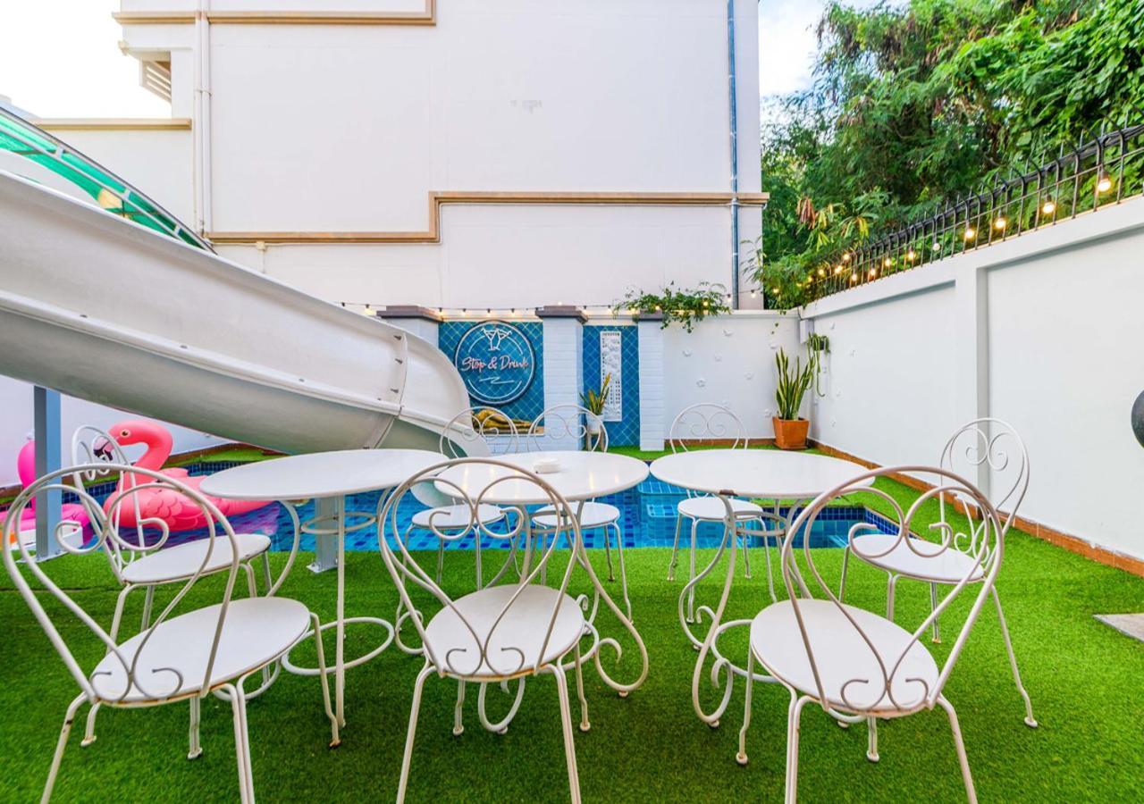 Room@Gallery Pool Villa Pattaya Exterior foto
