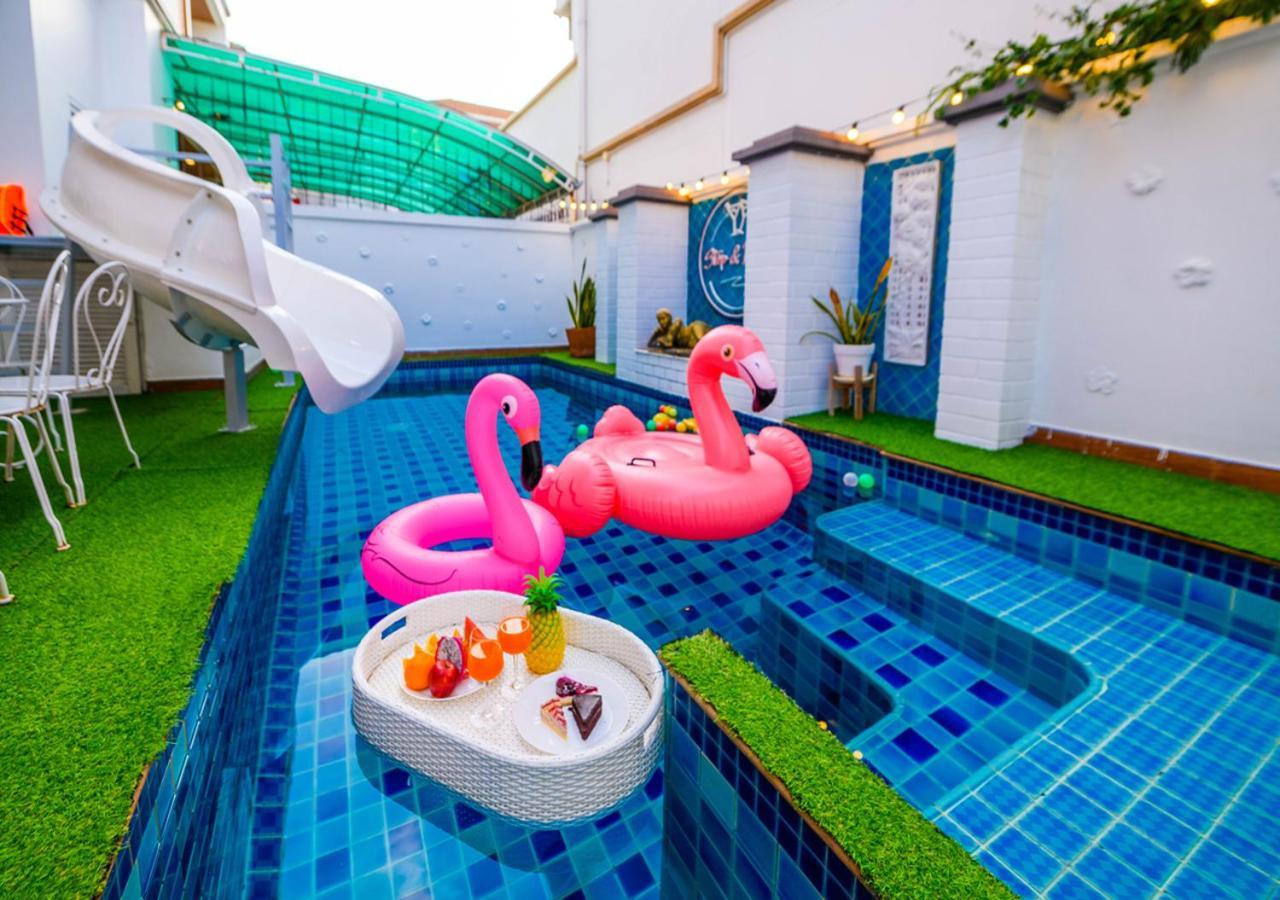 Room@Gallery Pool Villa Pattaya Exterior foto