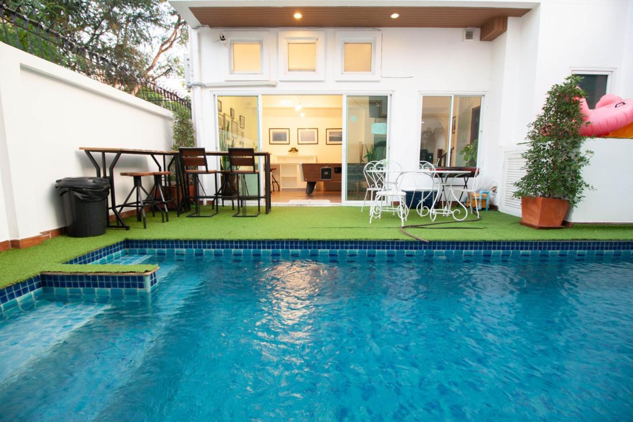 Room@Gallery Pool Villa Pattaya Exterior foto